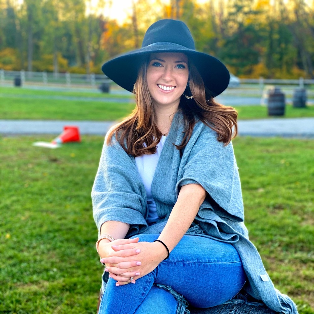 Meet your Posher, Sara